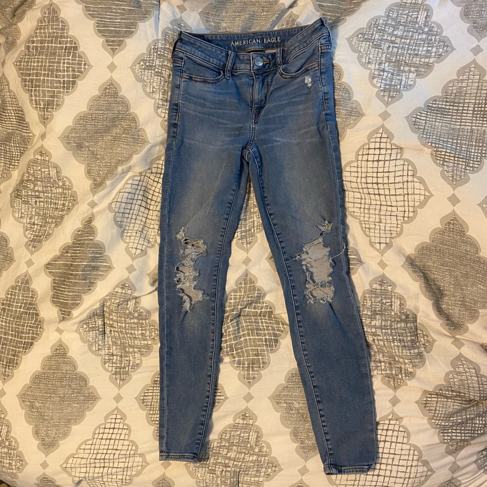 Women’s American eagle jeans. size 4